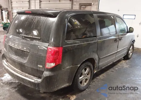 2013 Dodge Grand Caravan Sxt z USA, uszkodzony, nr VIN 2C4RDGCG4DR521098